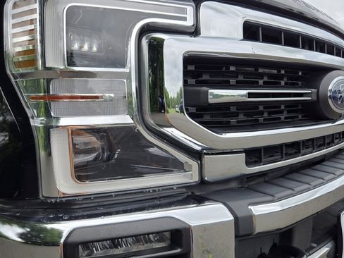 Used 2021 Ford F250 Lariat w/ Lariat Ultimate Package image 11