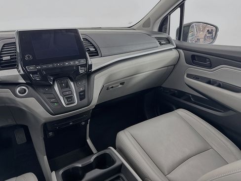 Certified 2018 Honda Odyssey EX-L image 24