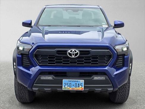 Used 2024 Toyota Tacoma TRD Off-Road AWD/4WD image 8