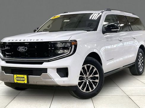 Certified 2025 Ford Expedition Max Platinum AWD/4WD image 2