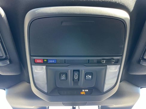 Used 2024 Subaru Forester Wilderness w/ Convenience Package image 29