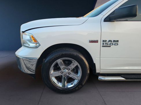 Used 2019 RAM 1500 Classic SLT RWD image 9