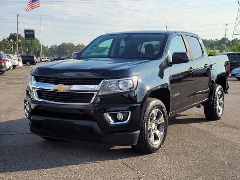 Used 2020 Chevrolet Colorado Z71 AWD/4WD image 8