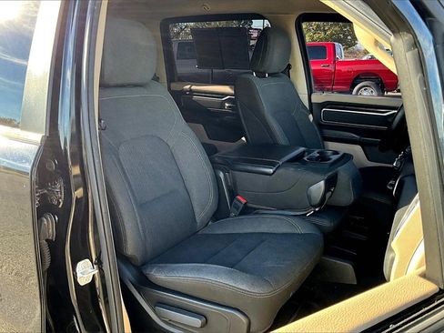 Used 2019 RAM 1500 Big Horn image 7