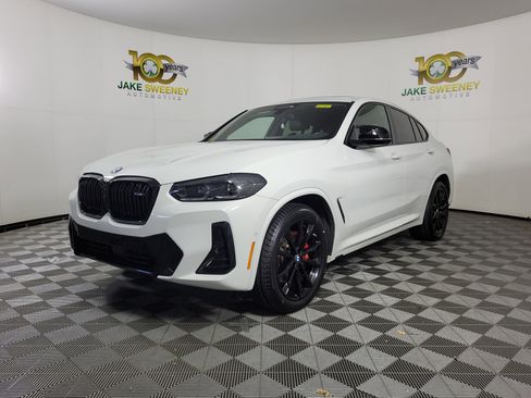 Certified 2024 BMW X4 M40i image 3