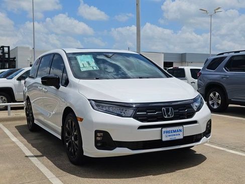 New 2026 Honda Odyssey Sport-L image 3
