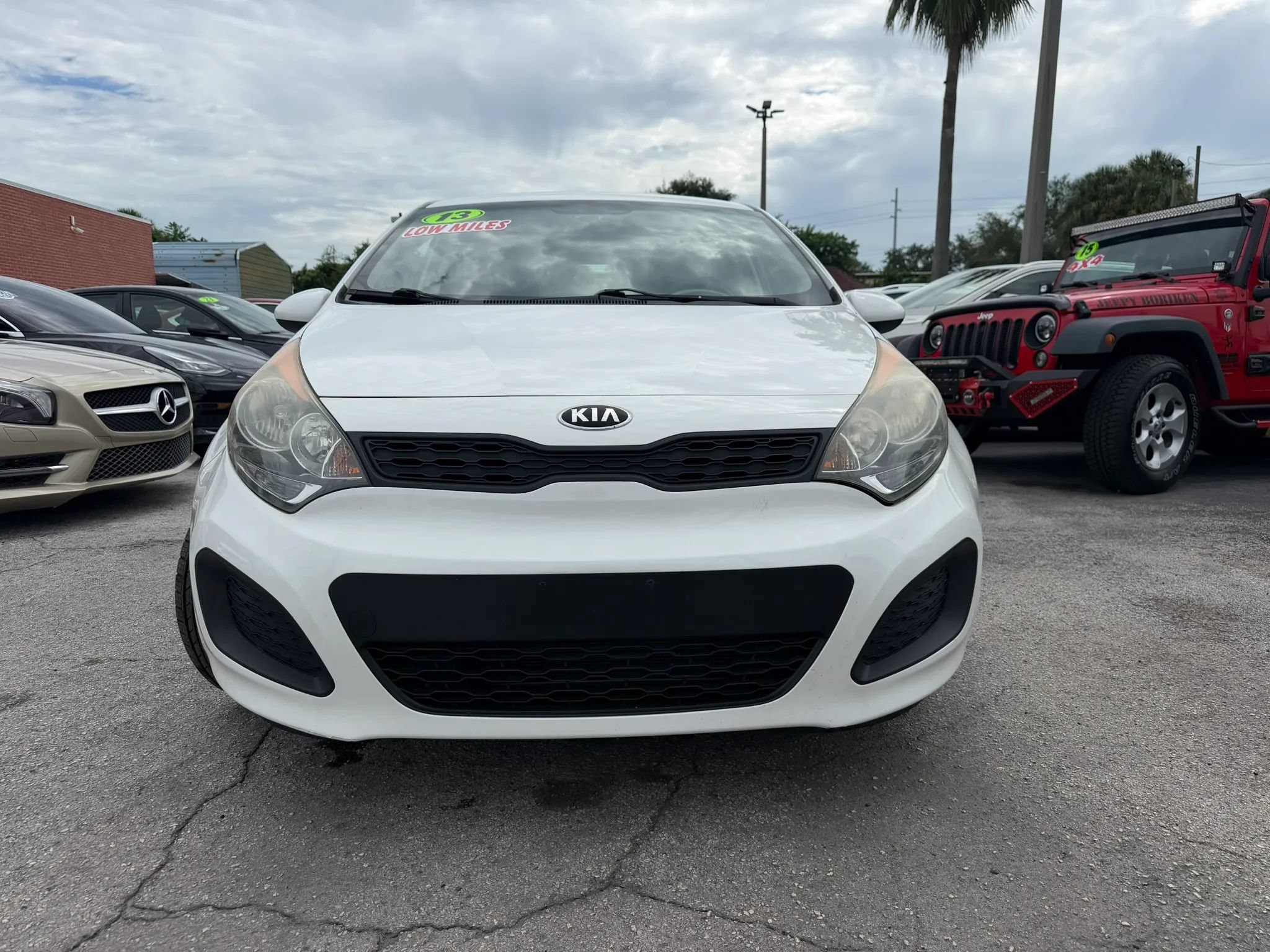 Used 2013 Kia Rio LX FWD image 2
