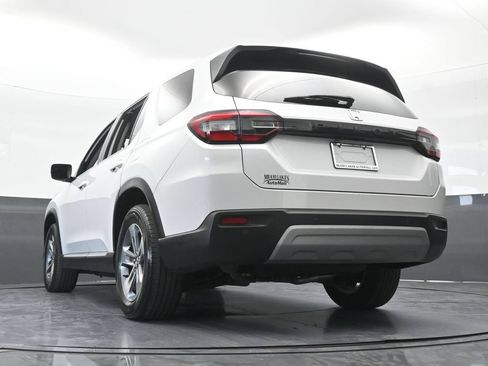 Used 2025 Honda Pilot EX-L image 62