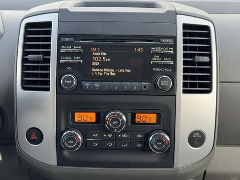 Used 2014 Nissan Frontier SV w/ SV Value Truck Package image 13