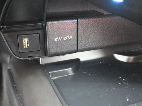 Used 2022 Toyota Camry XSE w/ Cold Weather Package image 3