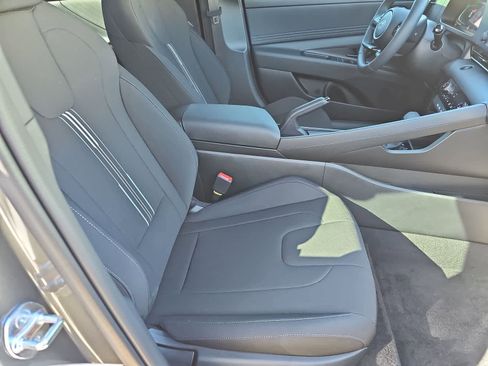 New 2026 Hyundai Elantra Sport FWD image 18