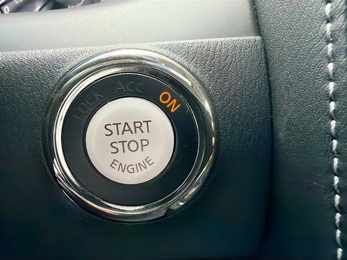 Used 2023 INFINITI QX80 Luxe w/ Cargo Package image 40