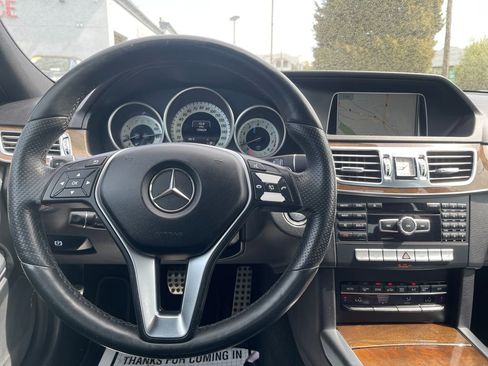Used 2015 Mercedes-Benz E 350 4MATIC Sedan w/ Premium 1 Package image 17