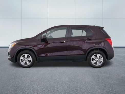 Used 2020 Chevrolet Trax LS w/ Tint and Cruise Package AWD/4WD image 7