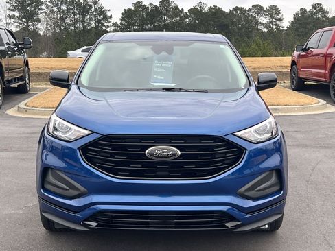 Certified 2023 Ford Edge SE w/ Black Appearance Package image 26