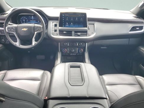 Used 2024 Chevrolet Suburban LT AWD/4WD image 14