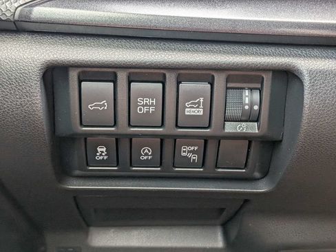 Used 2025 Subaru Forester Wilderness w/ Wilderness Package AWD/4WD image 33