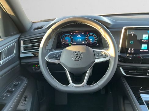 New 2025 Volkswagen Atlas Cross Sport SEL image 12