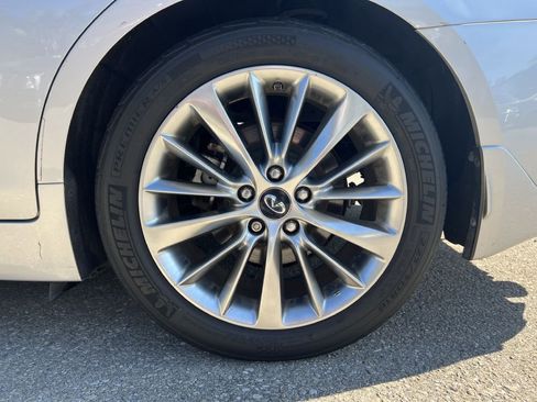 Used 2019 INFINITI Q50 Luxe w/ Essential Package (3.0T Luxe) image 19