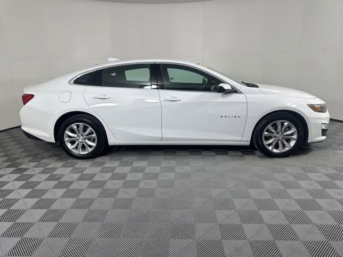 Used 2024 Chevrolet Malibu LT image 2