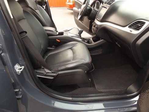 Used 2018 Dodge Journey GT AWD/4WD image 22
