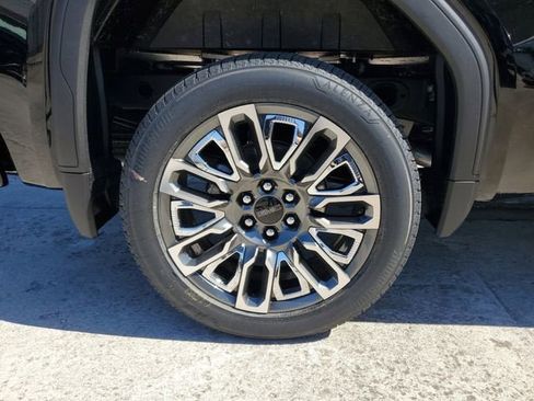 New 2026 GMC Sierra 1500 Denali Ultimate image 6