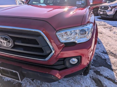 Certified 2021 Toyota Tacoma SR5 image 13