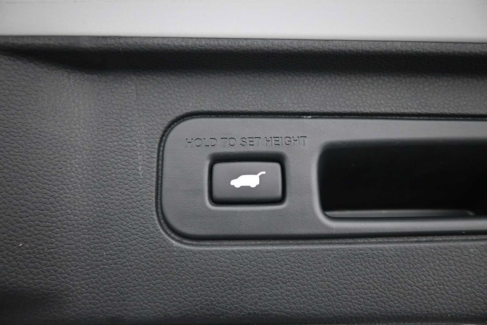 Certified 2023 Honda Pilot Elite image 24