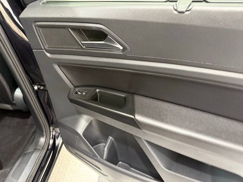 Used 2021 Volkswagen Atlas SE image 25