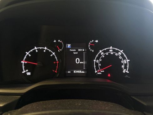 Used 2021 Toyota 4Runner SR5 image 13