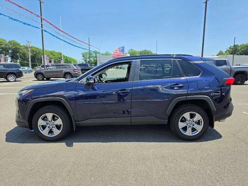 Used 2023 Toyota RAV4 XLE w/ Convenience Package AWD/4WD image 4