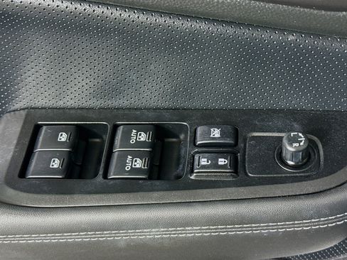 Used 2016 Subaru Outback 2.5i Limited image 24