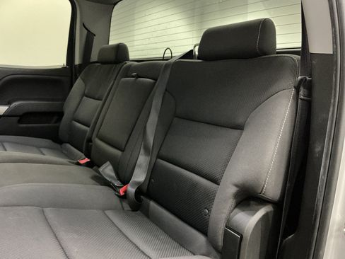 Used 2018 Chevrolet Silverado 1500 LT w/ All Star Edition AWD/4WD image 22