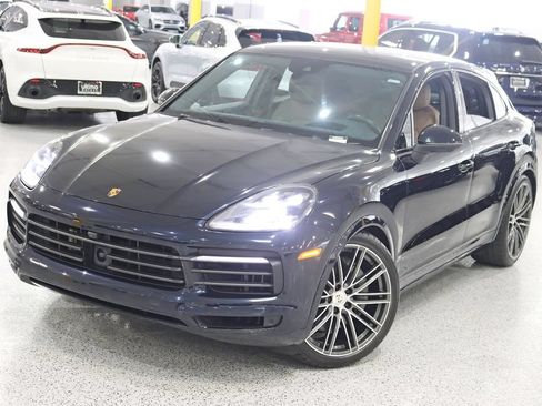 Used 2023 Porsche Cayenne S AWD/4WD image 5