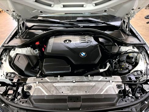 Used 2021 BMW 330i Sedan w/ Premium Package RWD image 13