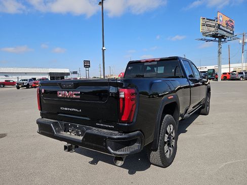 New 2026 GMC Sierra 3500 Denali w/ Denali Reserve Package image 5