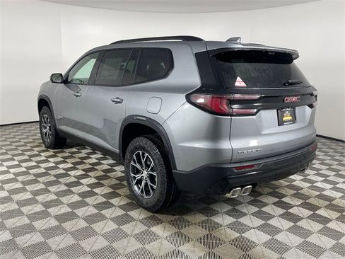New 2026 GMC Acadia AT4 w/ Luxury Package image 18