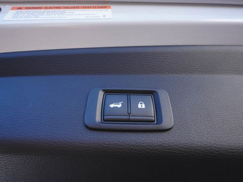 New 2026 Mitsubishi Outlander SE image 45