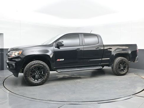 Used 2022 Chevrolet Colorado Z71 w/ Trail Boss Package image 11