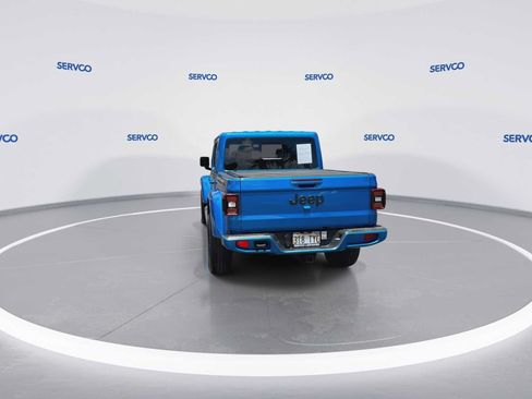 Used 2022 Jeep Gladiator Overland AWD/4WD image 6