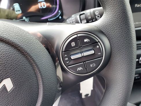 New 2025 Kia Soul LX image 12