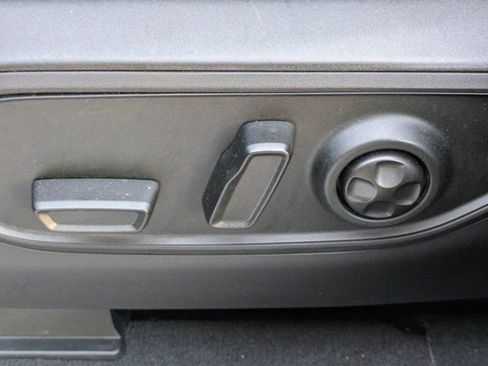 Used 2023 Jeep Grand Cherokee L Laredo w/ Luxury Tech Group I image 18