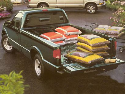Used 1999 Chevrolet S10 Pickup LS w/ Preferred Equipment Group