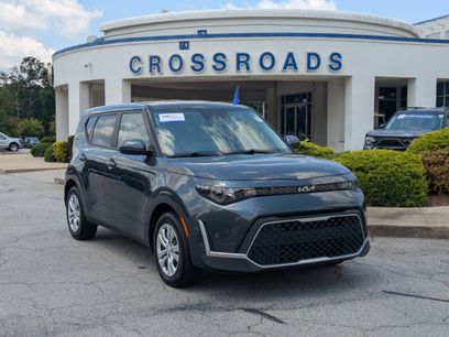 Used 2025 Kia Soul LX
