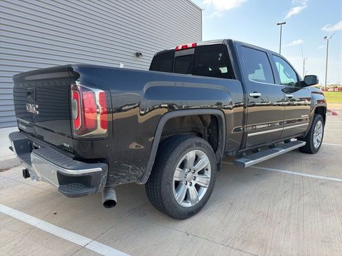 Used 2018 GMC Sierra 1500 SLT AWD/4WD image 3