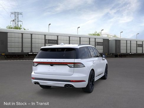New 2026 Lincoln Aviator Reserve AWD/4WD image 8