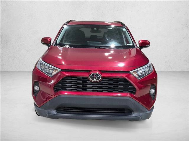 Used 2021 Toyota RAV4 XLE w/ Convenience Package FWD image 2