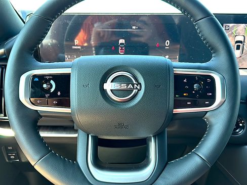 New 2026 Nissan Armada SL w/ Captain's Chari Seat Package AWD/4WD image 18
