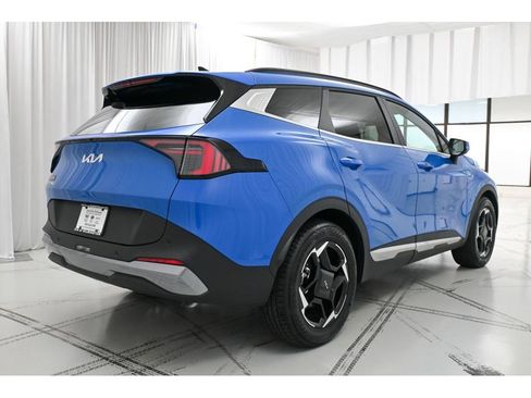 New 2026 Kia Sportage EX w/ EX Panorama Roof Package image 7