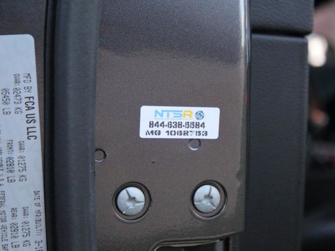 Used 2018 Dodge Challenger SRT Demon image 40